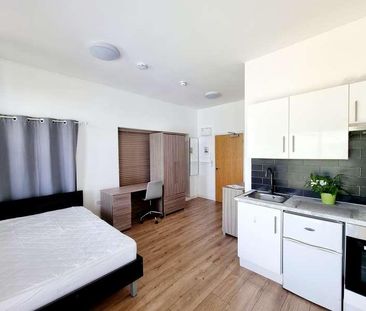 Burnside Road Studio Chadwell Heath, RM8 - Photo 2