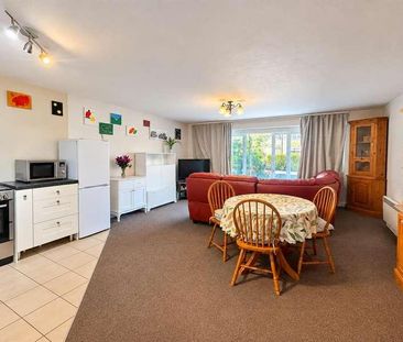 Viking Way, Eastbourne, BN23 - Photo 3