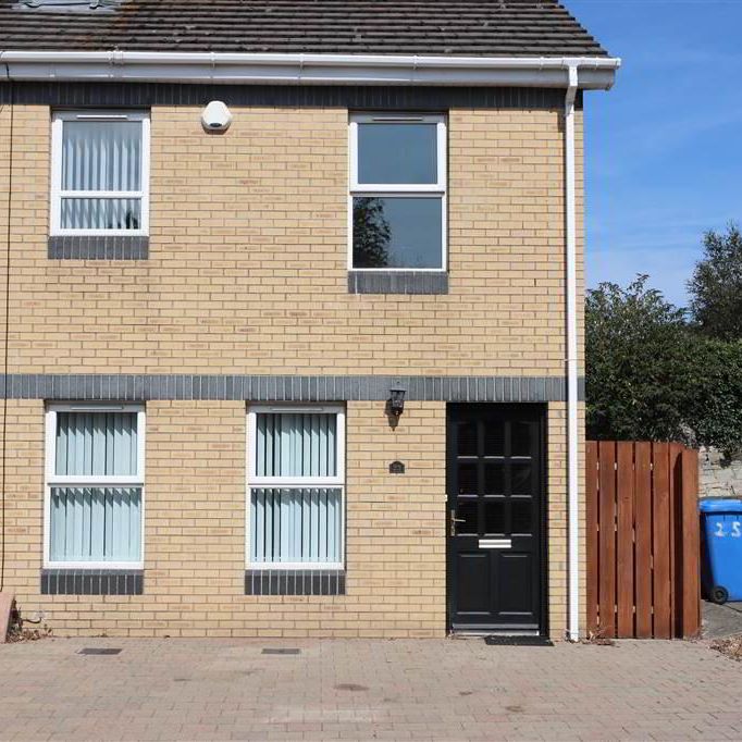 22 East Street Court, Newtownards, BT23 7EZ - Photo 1