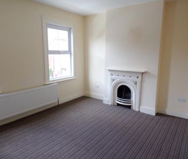 4 bedroom detached house to rent - Photo 4