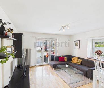 Modernized 4-room apartment with balcony, Bottmingen - Photo 1