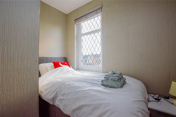 3 bedroom terraced house to rent - Photo 1