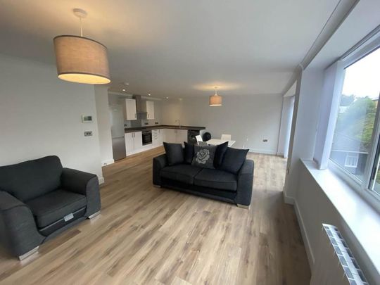 2 bedroom flat to rent - Photo 1