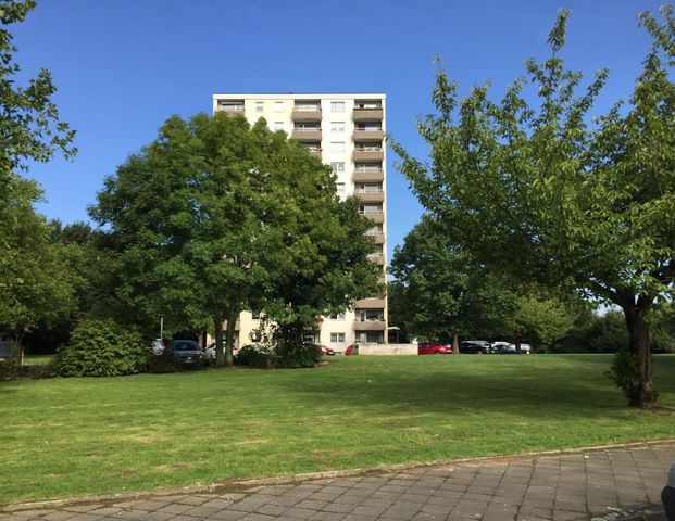 Demnächst frei! 2-Zimmer-Wohnung in Mönchengladbach Kamphausener Höhe - Foto 1