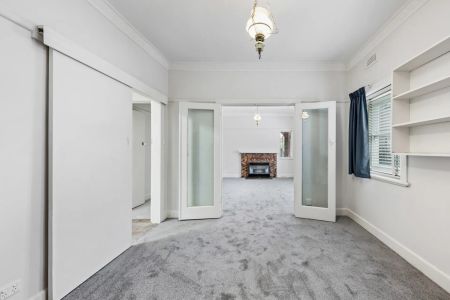 21 Bishop Street, Box Hill. - Photo 2