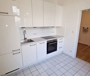 DAMBÖCKGASSE, ESTERHÁZYPARK, 57 m2 Altbau, 2 Zimmer, Küche, Duschba... - Photo 3