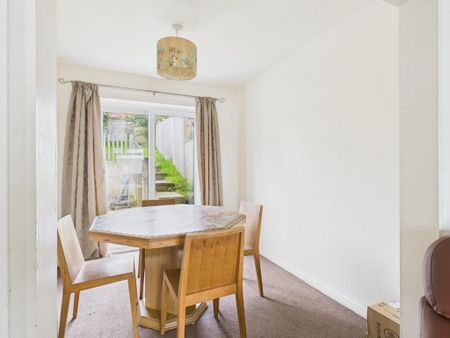 4 bedroom terraced house to rent - Photo 2