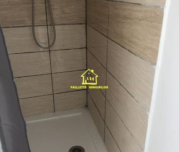 proche des commerces et des transports - Photo 3