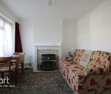 3 bedroom chalet to rent - Photo 2