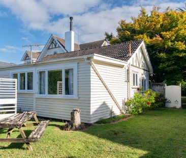 Cute Cottage! - Photo 2