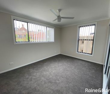 Low-Maintenance 1-Bedroom Home with Private Yard & Air Conditioning - Photo 2