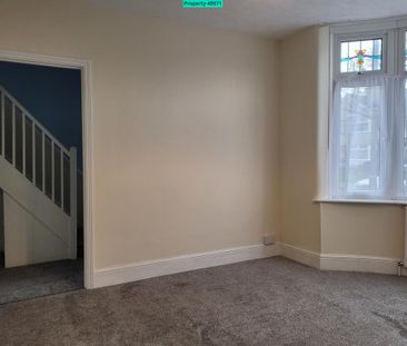 3 bedroom terraced house to rent - Photo 6