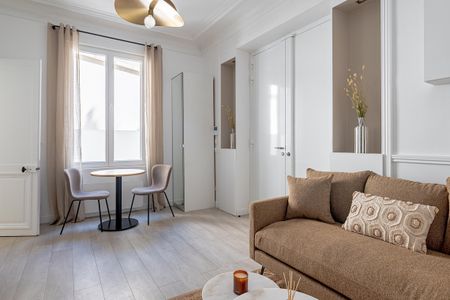 Appartement à louer rue Pierre Demours, Paris 17ème - Photo 4