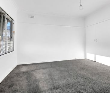 1/34 Sturdee Street, Reservoir VIC 3073 - House For Rent | Domain - Photo 2
