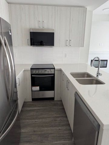 For Lease - 120 Matawin Lane, Richmond Hill, Ontario - Photo 4