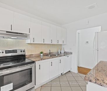 53 Wigan, 3 bedroom, 2.5 bath - Photo 5