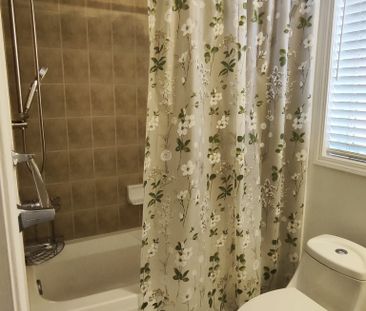 For Lease - 575 Dundas Street Unit# 1, Mississauga, Ontario - Photo 5