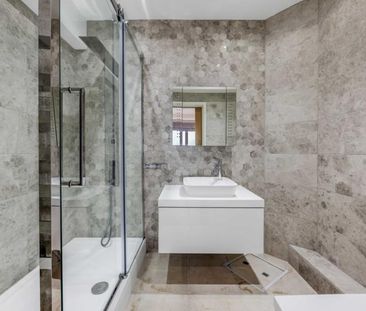 4 bedroom terraced house to rent - Photo 3