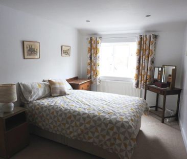 Elderton Lane - Photo 2