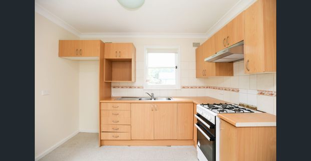 Tidy 3 Bedroom Home - Photo 1