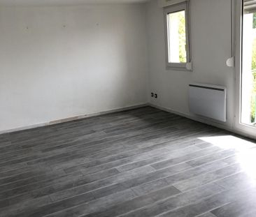 Location Appartement 3 pièces 62m² VILLENEUVE TOLOSANE 31270 - Photo 2