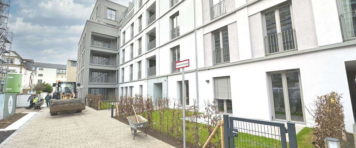 Köln: EINFACH EINZIEHEN UND WOHLFÜHLEN - DER TRAUM VOM PERFEKTEN ZUHAUSE WIRD WAHR - Photo 1