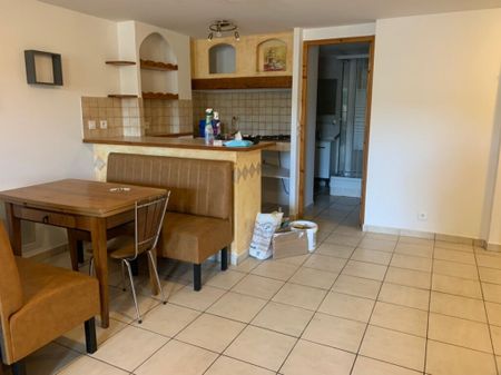 Location appartement 1 pièce, 35.52m², Gardanne - Photo 2