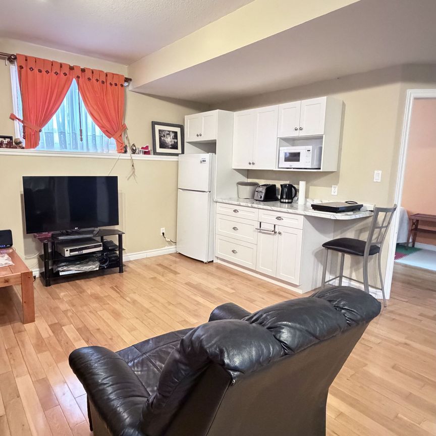 For Lease - 2230 Coronation Drive Unit# Lower, London North, Ontario - Photo 1