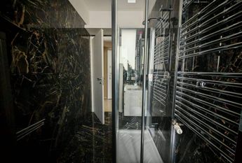 Via Giacomo Zanella, 59, Milano, Lombardy 20133