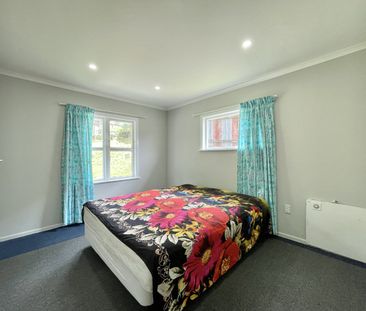 3 Bedroom House In Wainuiomata - Photo 5