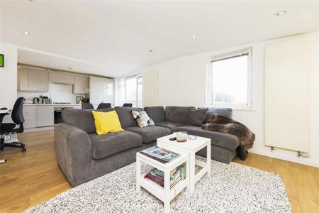 2 bedroom flat to rent - Photo 3