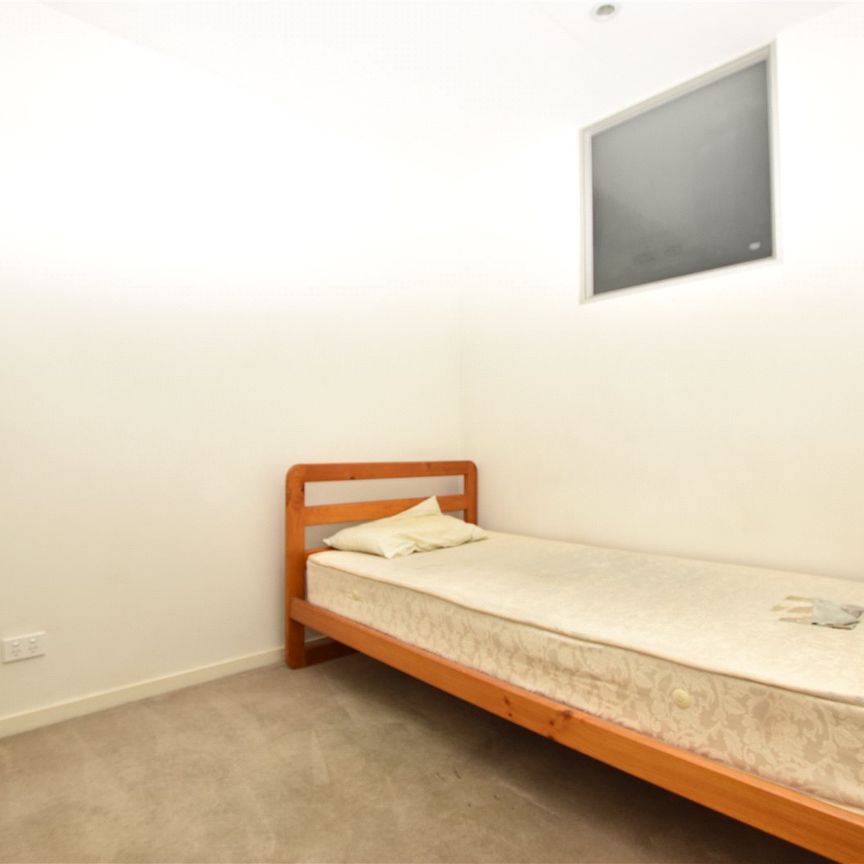 1103/8 Sutherland Street - Photo 1