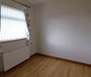 54 Mourneview Park, Kilkeel, BT34 4NB - Photo 4