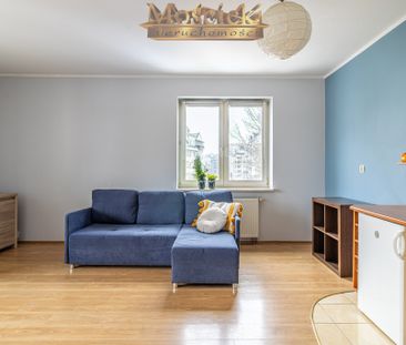 Cicha kawalerka w bardzo dobrej lokalizacji - Photo 2