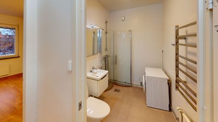 Västra Åsgatan 19, Eskilstuna - Photo 2