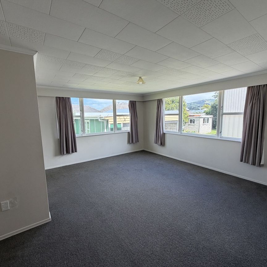 Amazing Living in Avalon - Photo 1