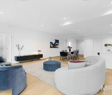 Luxury living in the heart of South Yarra - Photo 3