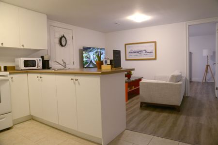 For Lease - 84 Cartier Crescent, Richmond Hill, Ontario - Photo 3