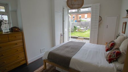 1 Bed Flat, Windmill Road, W5 - Photo 5