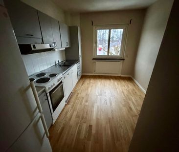 Dingelsundsvägen, Skoghall - Photo 2