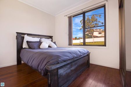 3 bedroom home - Photo 2