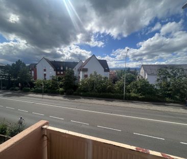 Appartement 58 m² - 3 Pièces - Colmar (68000) - Photo 2