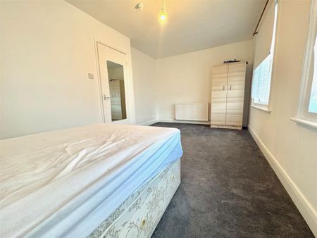 Greyhound Road, Hammersmith, W6, London - Photo 5