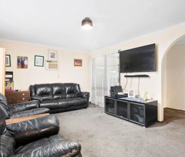 11 Whitehaven Street, Wyndham Vale. - Photo 6