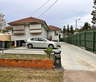 2/10 Harlen Road, Salisbury, Qld 4107 - Photo 1