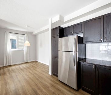 For Lease - 362 Aphelion Crescent, Barrhaven, Ontario - Photo 5