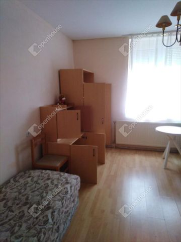 Kiadó jó állapotú lakás - Pacsa - Fotó 4