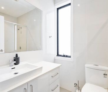 2/132 Pascoe Vale Road, Moonee Ponds - Photo 4
