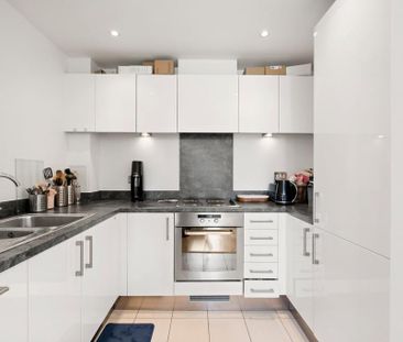 1 bedroom flat to rent - Photo 4