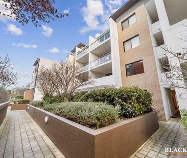 1/3a Stornaway Road, Queanbeyan NSW 2620 - Apartment For Rent | Domain - Photo 3